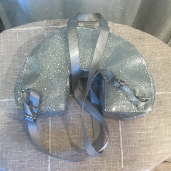 🌈 Mini Rainbow Backpack🌈 - Picture 5 of 10